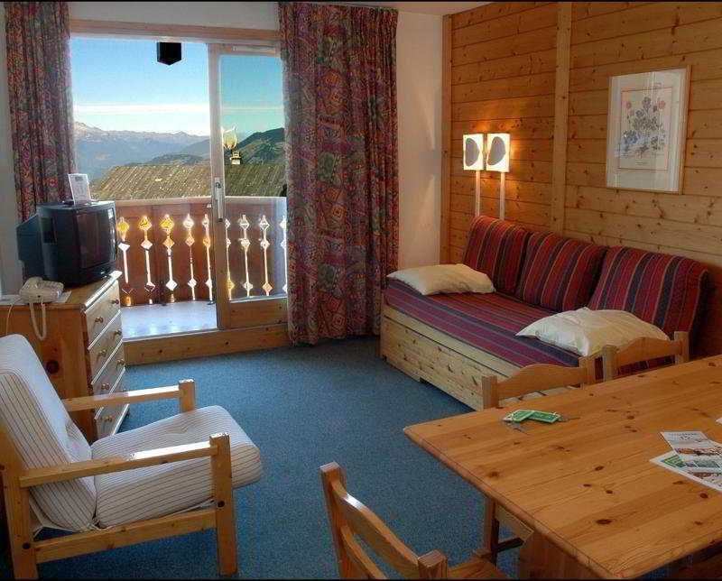 Les Cimes Blanches Aparthotel Courchevel